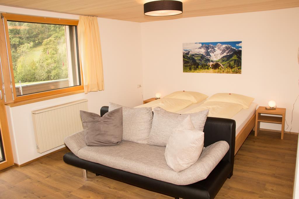 Haus Feurstein Apartment Хитизау Екстериор снимка