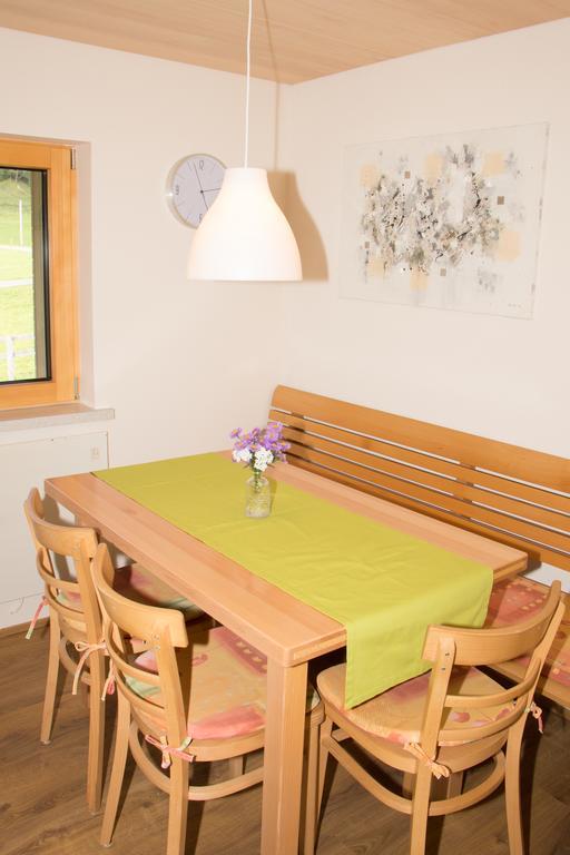 Haus Feurstein Apartment Хитизау Екстериор снимка